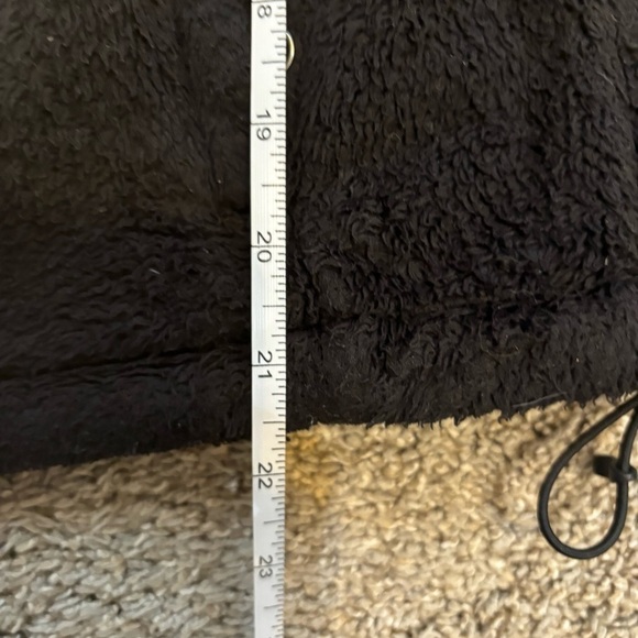 The North Face Black Osito Fleece Jacket Size XS Full Zip - Picture 10 of 10